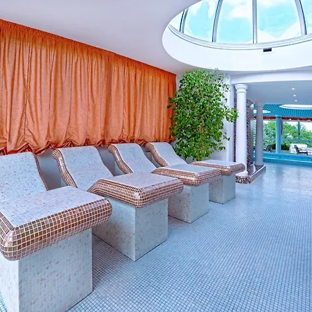 Hotel Aurora Terme 3*